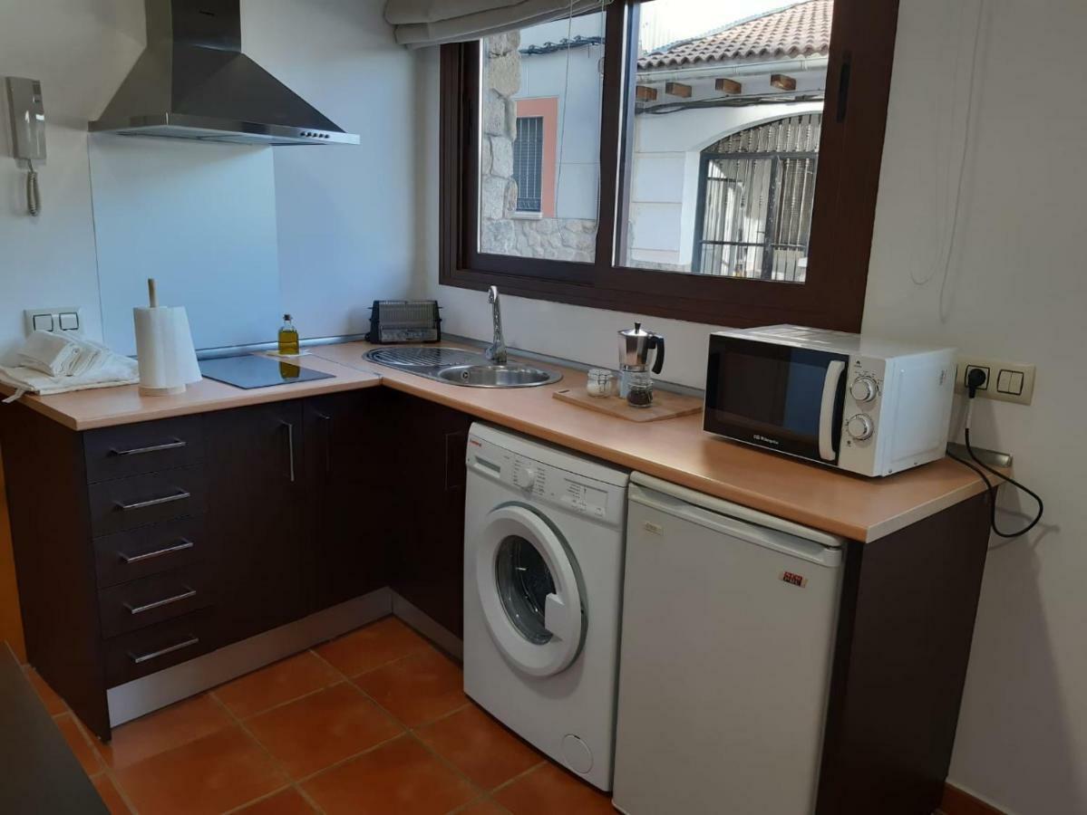 Apartamentos Fuente Arriba Poyales Del Hoyo Eksteriør billede